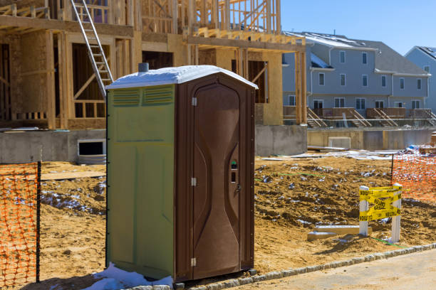 Best Porta potty delivery and setup  in Forest Lake, MN